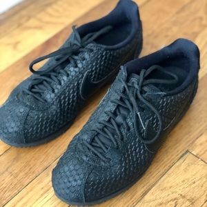 Nike Cortez black snake
